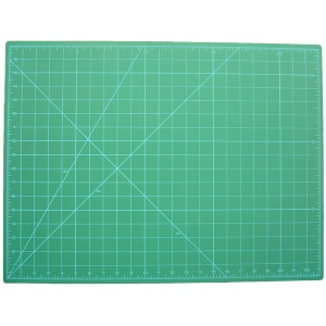 Sew Simple rotary cutting mat 17 inch x 23 inch